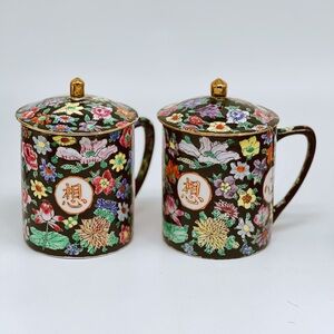 A pair vintage Famille Rose HAND PAINTED PORCELAIN Mugs with lid
